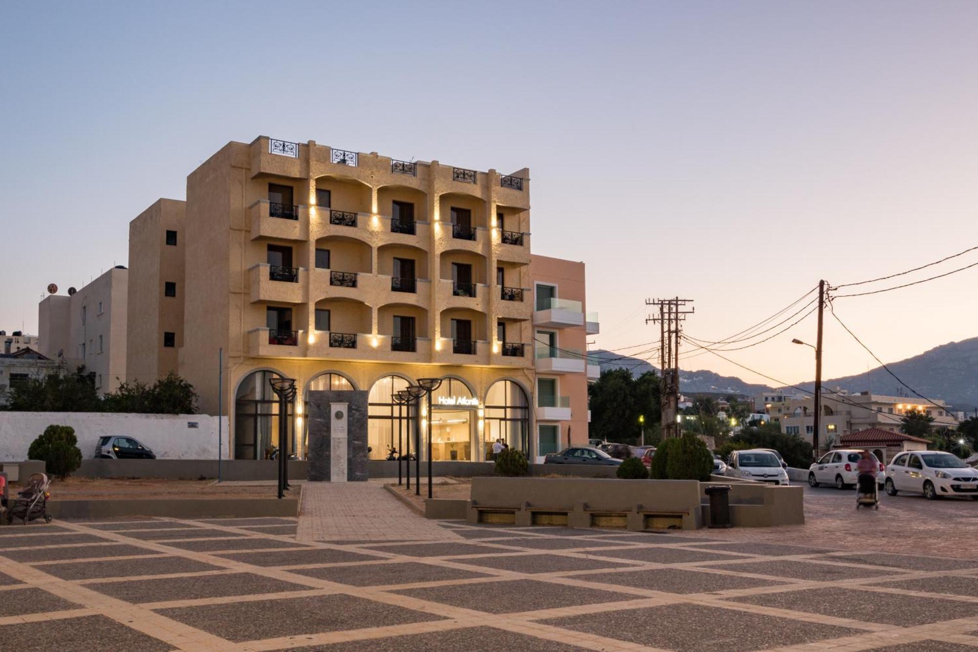 Atlantis Hotel Karpathos Exterior foto